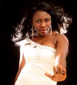 Promising Nigerian Singer, Imelda J's 2 New Music Videos Hit Shelves