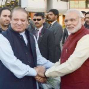 India PM In surprise Pakistan Visit