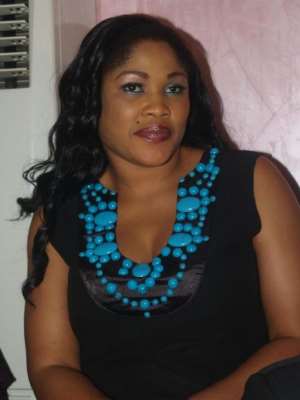 STAR ACTRESS BISI IBIDAPO OBE DENIES BEING DUMPED BY HUBBY