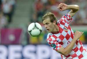 Croatia left-back Ivan Strinic to join Serie A side Napoli