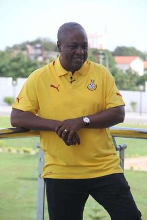 BREAKING NEWS: President Mahama to play in 2016 Vodafone Unity Match