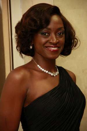 STAR ACTRESS KATE HENSHAW'S MARRIAGE CRUMBLES