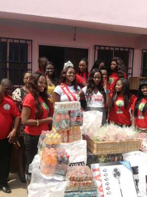 Miss ECOWAS Ghana Queen  Friends Support Save Them Young Orphanage