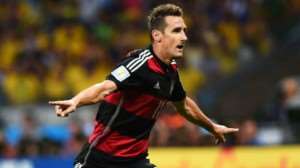 Germany humiliate hosts Brazil 7-1 to reach 2014 World Cup final