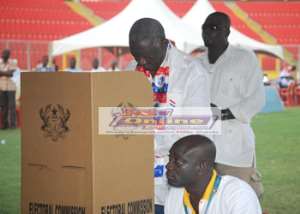 Ex-President J.A. Kufuor voting at the conference in Kumasi.