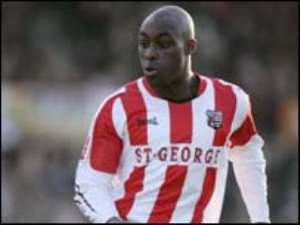 Owusu seals Australia moves