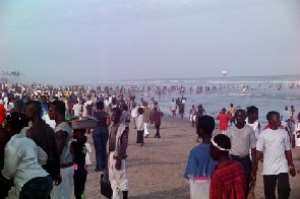 Holiday makers mark Easter with funfair at Dansoman Beach