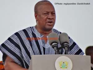 I cannot fight corruption alone; Mahama charges Chief Directors to take charge