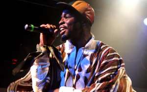 Ghanaian American Kwame Tsikata ‘05 is a musician on his way up
