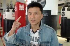 World Champs Collide In London - Choi Says He’ll Knock Asiku Out This Saturday