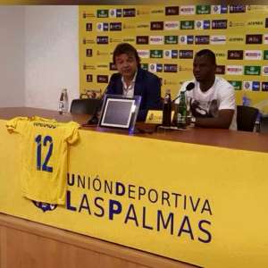 Mubarak Wakaso has joined La Palmas on loan
