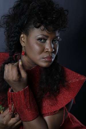 Muma Gee stuns in new photo shoot
