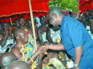 President J. E. A. Mills being welcomed by the Asantehene, Otumfuo Osei Tutu, to the Manhyia Palace