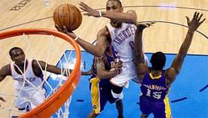 NBA : Thunder beats LA Lakers 122-105