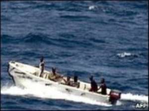 Somali pirates seize super tanker