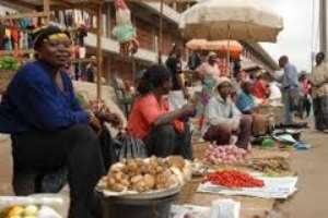 Market women at the Nana Bosoma Market