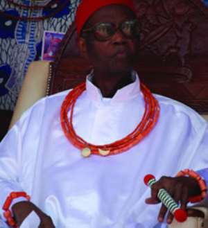 Oba of Benin Disgraced a PDP Candidate, refused to pray for him, sent them out of the palace