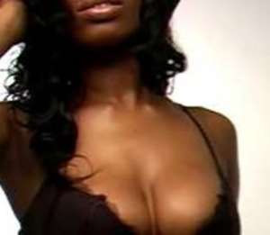 Staring at breasts is good for men's health - Study