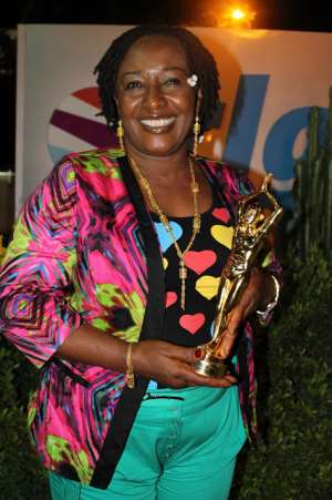 Patience Ozorkwor, Funny Face, Rahim Others Pick Ghana Movie Award Statuette