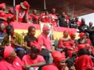 Thousands converging at Childrens Park to mourn President Mills (Eds: Adds scene at Childrens park)