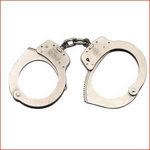 Handcuff