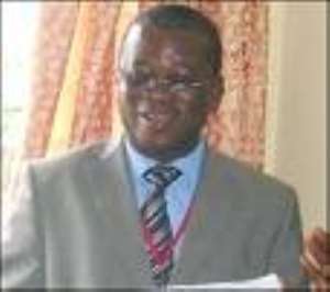 Ampem Darko apologises to Hon. Hammond