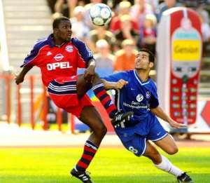 Kuffour set to renew with Bayern