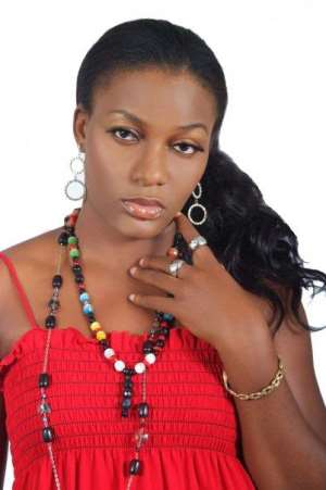 Ive not kissed for real in movies–Queen Nwokoye
