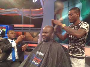 SuperSport pundit Sammy Kuffour loses bet and gets haircut live on TV as Ghana miss out on AFCON trophy