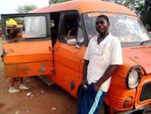 Rickety trotro