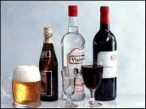 Alcohol 'protects men's hearts'