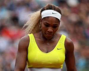 Serena Williams knocked out of French Open by Garbine Muguruza