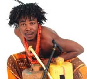 MUSICIAN STEREO MAN A.K.A EKWE ABANDONS WIFE  CHILDREN,MOVES IN WITH MISTRESS !