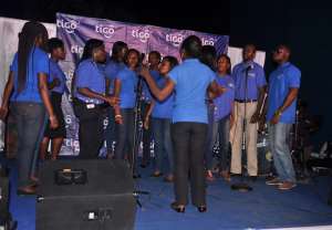 Qweci Oteng, MzVee, Alabaster Box and others rock at Tigo's Carols night service