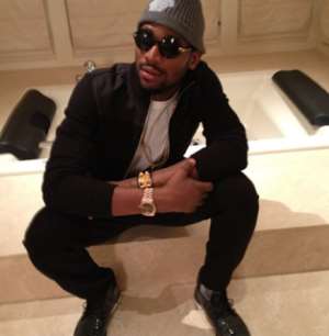 Why D'banj Wear Two Wrist Watches
