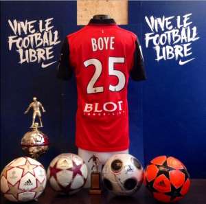 French side Stade Rennes put John Boye's 201213 cup winning shirt on display