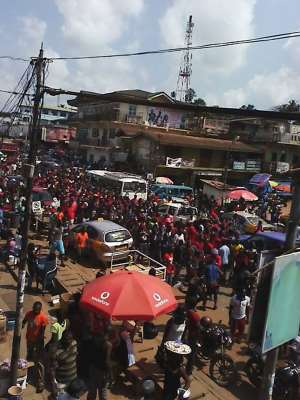 TAXI DRIVERS IN TARKWA DEMONSTRATION