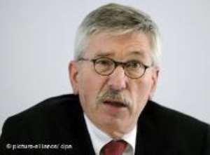 THE GERMAN RACIST THILO SARRAZIN