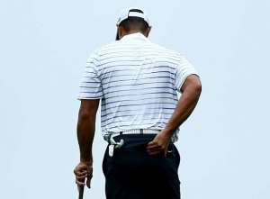 Tiger Woods hurts back again at US PGA Championship