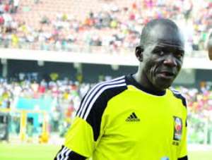 Former Ghana goalkeepers trainer Abubakar Damba in talks for Dreams job