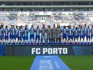 Injured Daniel Opare unveiled by FC Porto