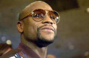 Las Vegas chief: Mayweather Promotions get Nevada license