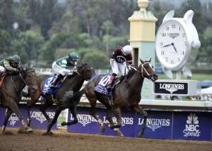Untapable takes out Longines Distaff on the opening day of the 2014 Breeders' Cup