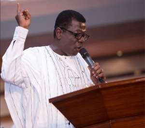 Otabil Counsels Students On Time