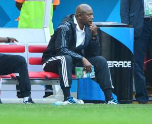 2014 World Cup: Nigeria coach Stephen Keshi resigns after exit