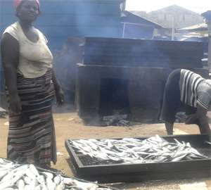 Fishmongers busy at work
