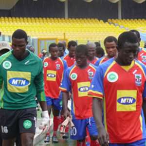 Hearts stumble ahead of big game