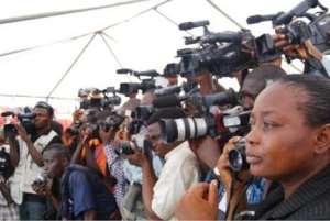 Presidential Press Corps commiserates with First Lady Mills