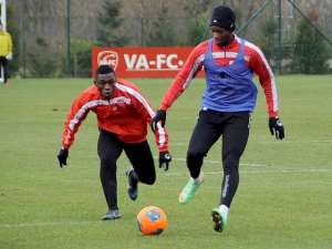 2014 World Cup: Ghana striker Majeed Waris set to make injury return in France as Valenciennes name hit-man in squad to face Guingamp