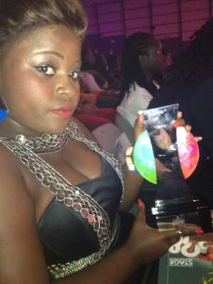 Kaakie Dedicates Awards from VGMA To Maternal Health Victims
